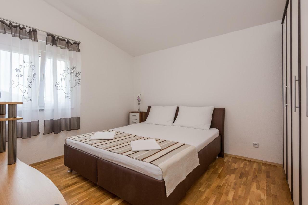 Apartment Natalie Sea View With 3 Bedrooms And Everything Is Air-Conditioned 살리 외부 사진