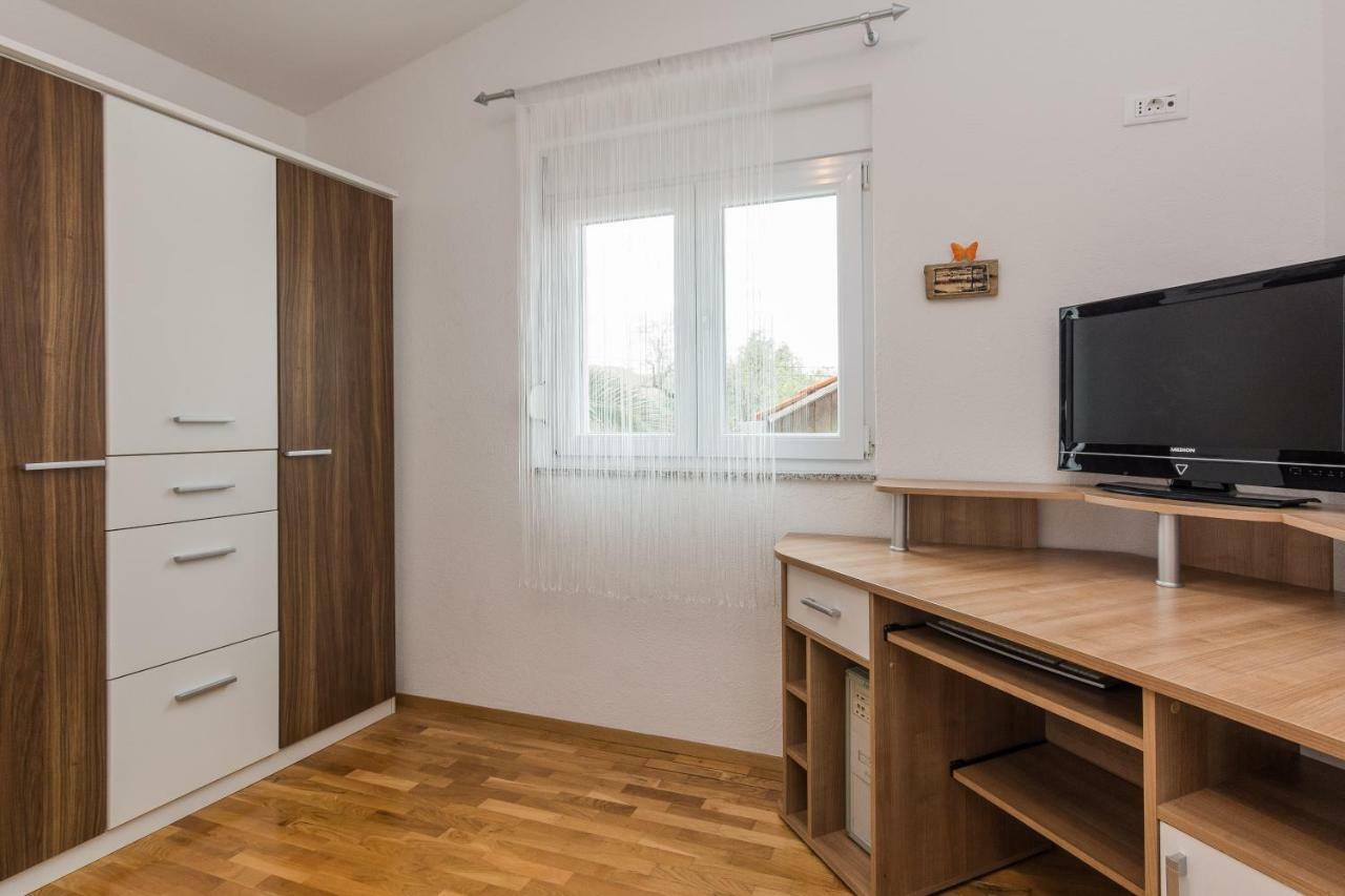 Apartment Natalie Sea View With 3 Bedrooms And Everything Is Air-Conditioned 살리 외부 사진
