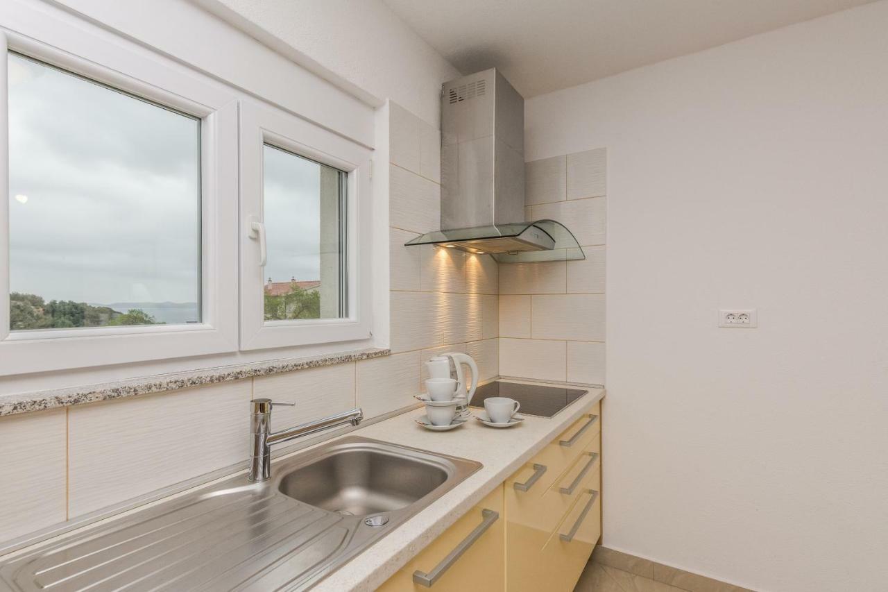 Apartment Natalie Sea View With 3 Bedrooms And Everything Is Air-Conditioned 살리 외부 사진